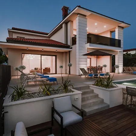 Villa Lu 1 Island Krk By Guide Malinska